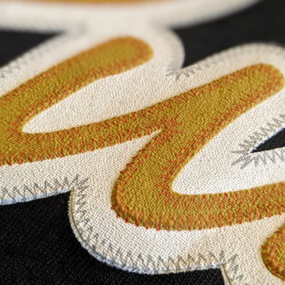 Black Purdue College T-shirt (Tee Shirt) Short Sleeve NWT Medium - Picture 6 of 15